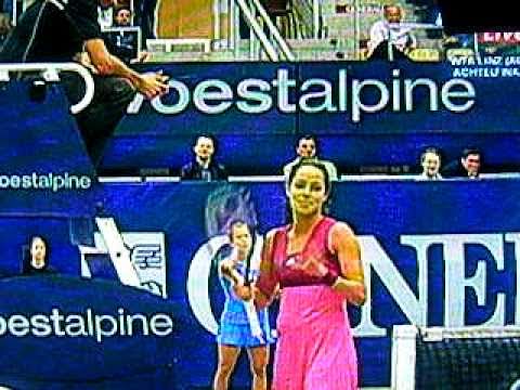 Ana Ivanovic pee in match Zahlavova Strycowa Barborta 1:0 WTA Linz Austria