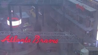 SF@ATL: Giants, Braves delayed by rain