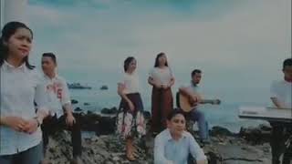 Waktu kecil kita merindukan natal