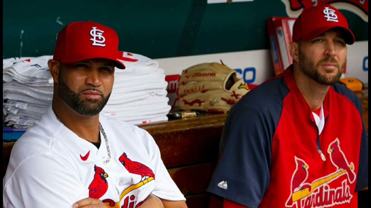 Adam Wainwright Micd Up! Albert Pujols Impression & Yadi HOF? Vs Yankees