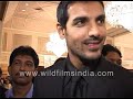 John Abraham at Giants Day Celebrations, leaves venue, gets mobbed to sign autographs for fans