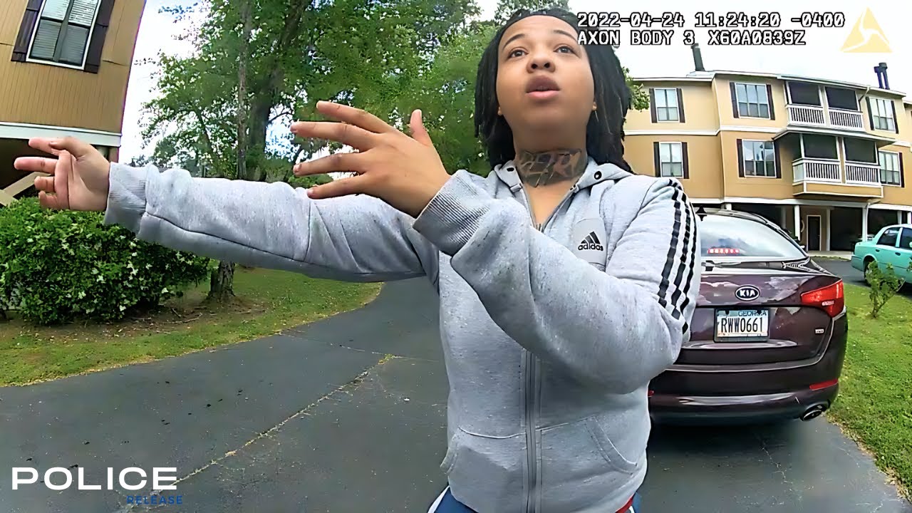 Here's Why You Don't Fight in Front of Police - YouTube