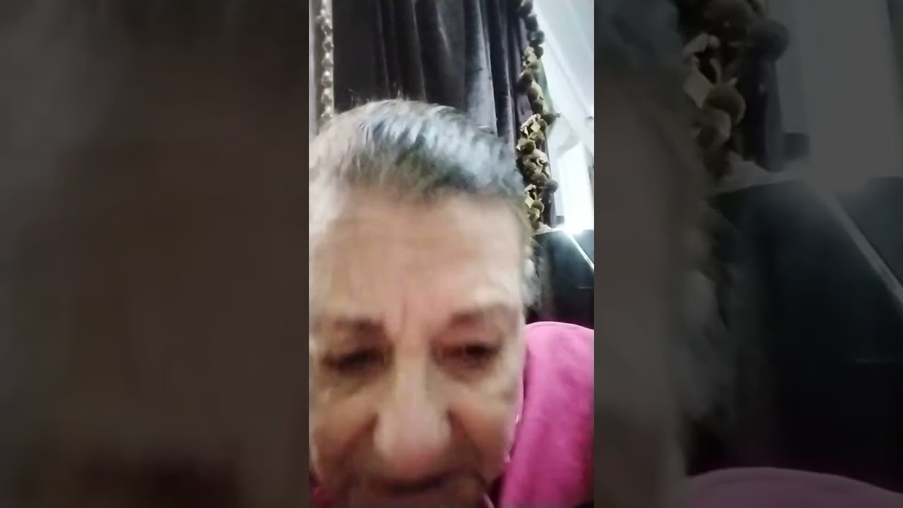 خلصنا فطار واتمشينا بالفرح نتجنع