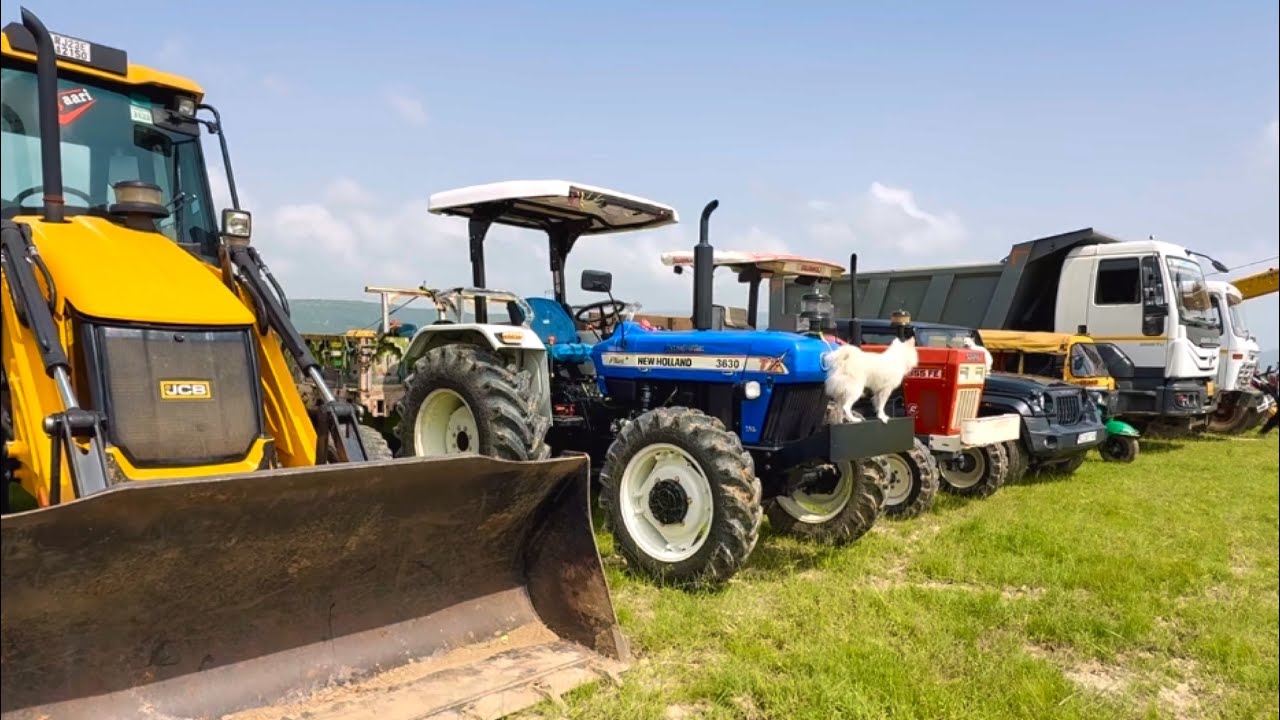 Jcb 3dx loading Mud in TATA Tippers Tractors Swaraj 855 Fe New Holland 3630 Tractor 4x4 Thar Truck
