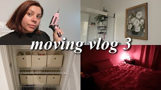 Decorating and organizing my new apartment + Dollar Tree and Walmart finds // moving vlog #3