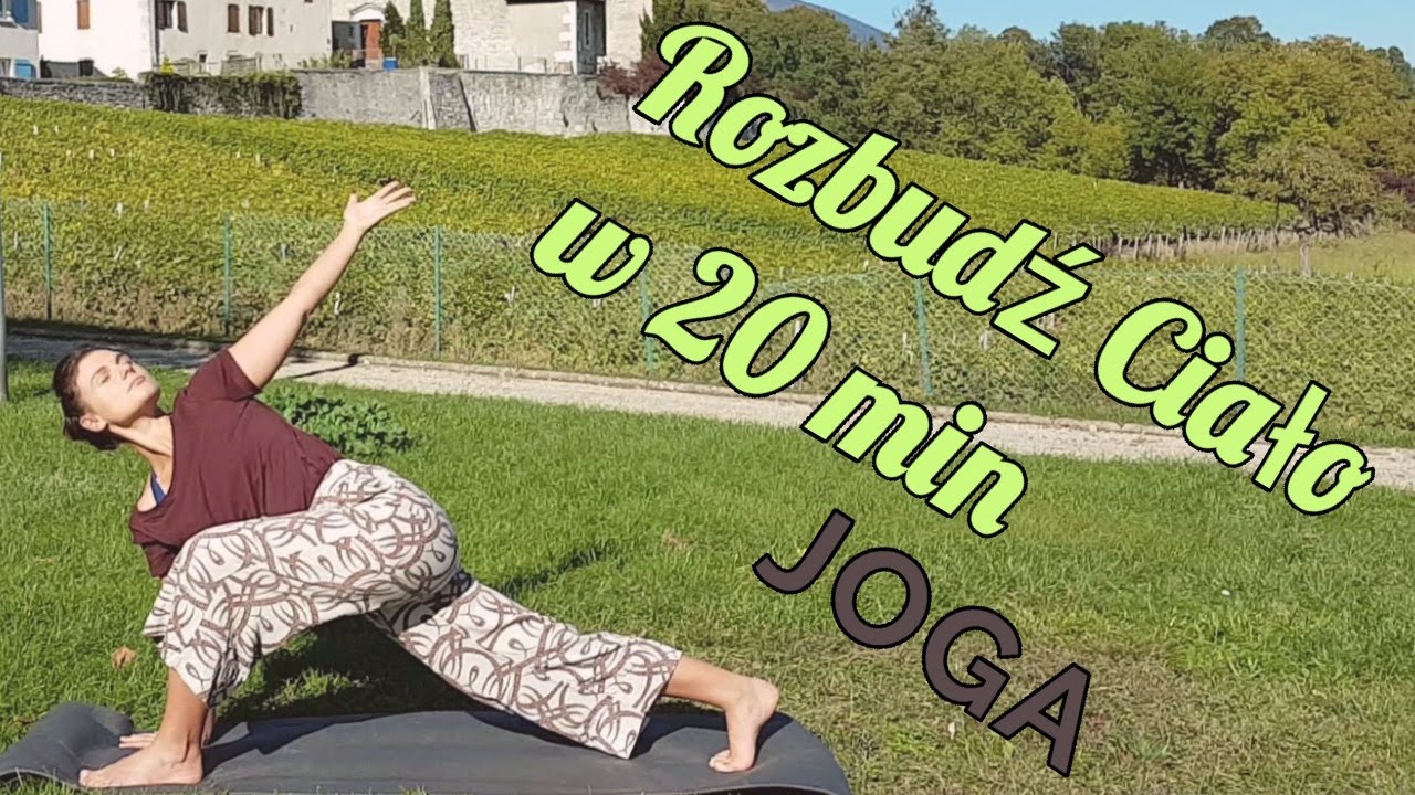 Joga, krótka pobudzająca sekwencja na całe ciało / regularność to klucz