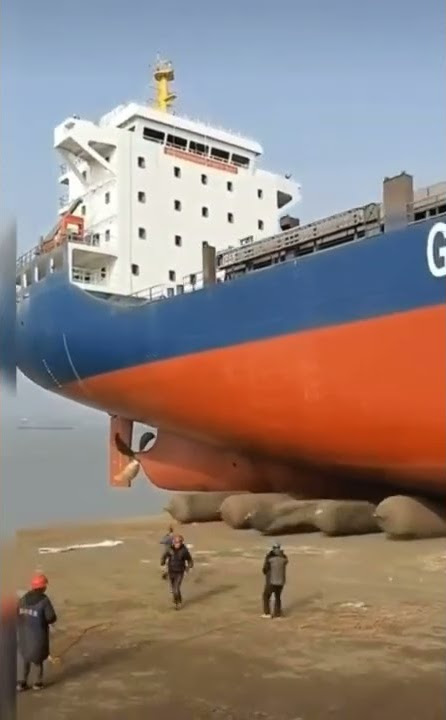 dekhiae Pani wala jahaj ✋✌️💋💕