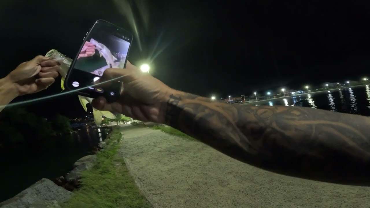 Pescaria com muita ação no canal da Barra da Lagoa. Material utilizado na descrição do vídeo!