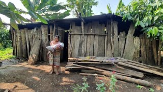 La pobreza extrema que vive esta abuelita  te hará llorar / No lo podrás creer 