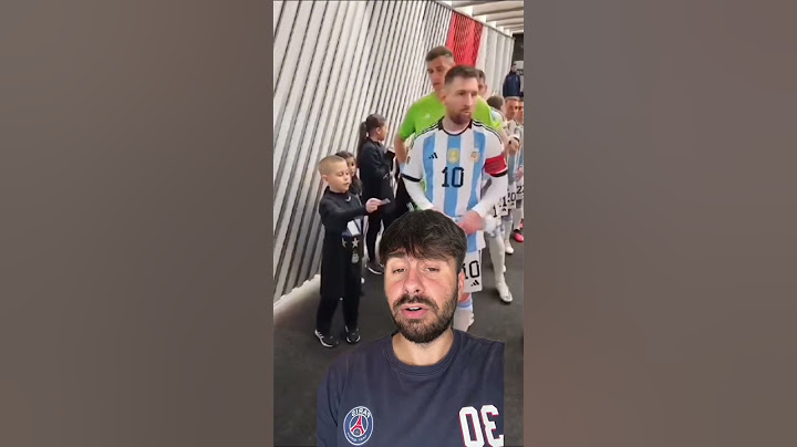 The lucky day and the boy's gesture with Messi #memories #messi #argentina #dibumartinez #shorts