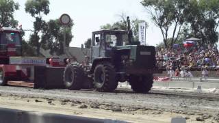 Traktor pulling 2013, T150