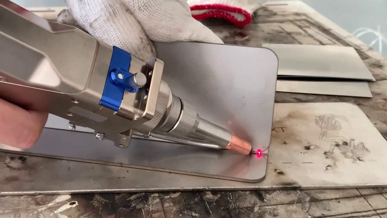 1000W fiber handheld laser welding machine with wire - YouTube