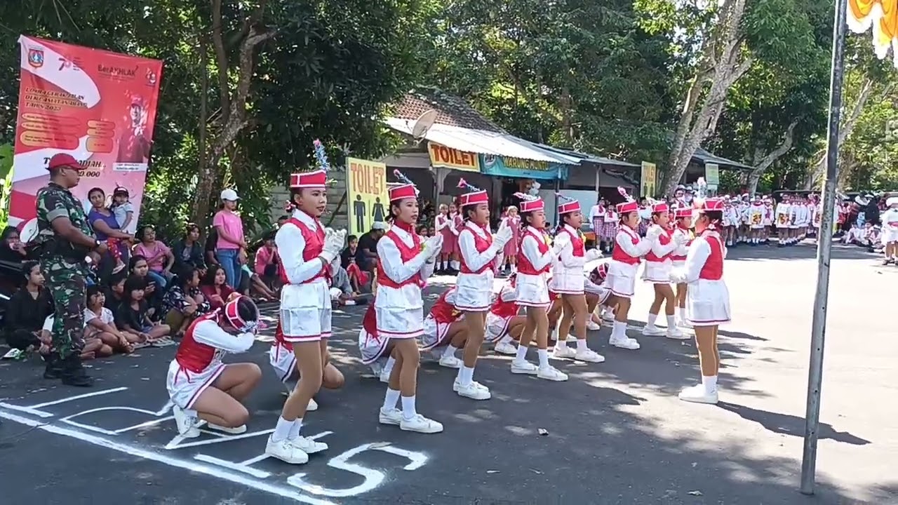 GERAK JALAN SD PUTRI KECAMATAN ABANG HUT RI KE 78