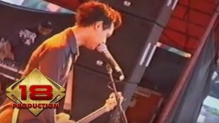 Bondan Prakoso (Live Konser Yogyakarta 04 November 2005)