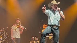 Jon Pardi - 'Beer Can’t Fix' [Thomas Rhett] - live Manchester Academy UK 21\/04\/2024