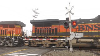 Sick Cold Alarm Sounding Gs Type 1 Bnsf 4720 Oil Train Twin Cities Rd Railroad Crossing Elk Grove Ca