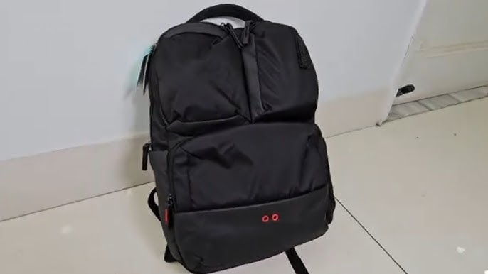 This is the Most Innovative SMART Backpack with 35 Features 🎒 For