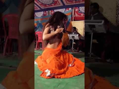 Singer Manisha Gha Ka Arkestra Super Duper Song