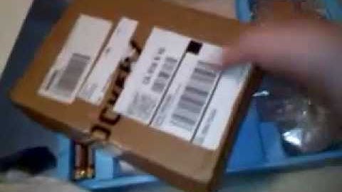 Lockerz.com Unboxing  Wii + hacked invite