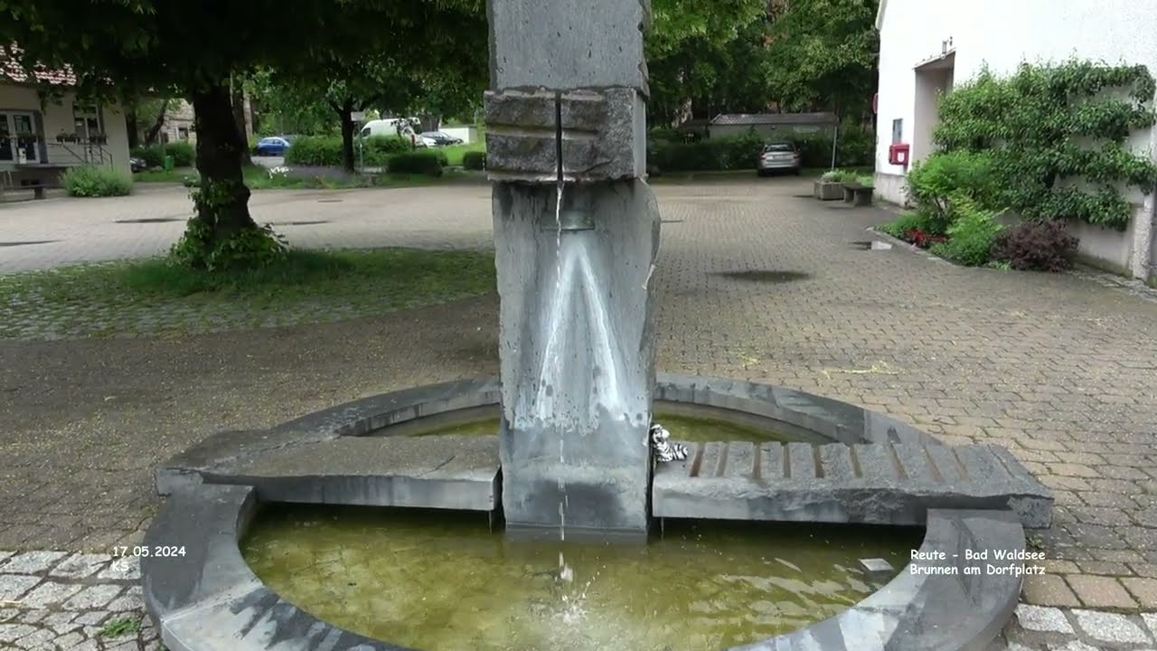 Brunnen am Dorfplatz - Reute - Bad Waldsee