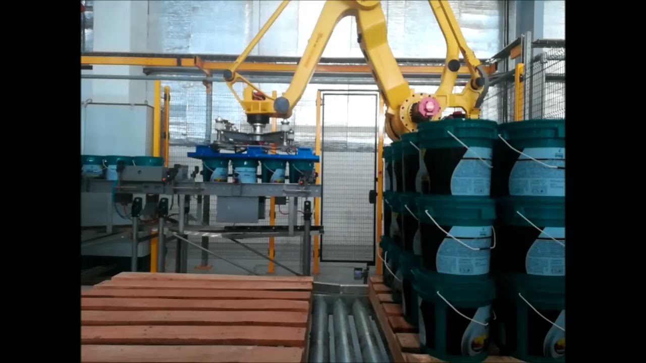 Sistema robotizado de paletización de cubos con Vuototecnica Octopus Sistema robotizado de paletización de cubos con Vuototecnica Octopus