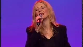 Watch Darlene Zschech Here To Eternity video