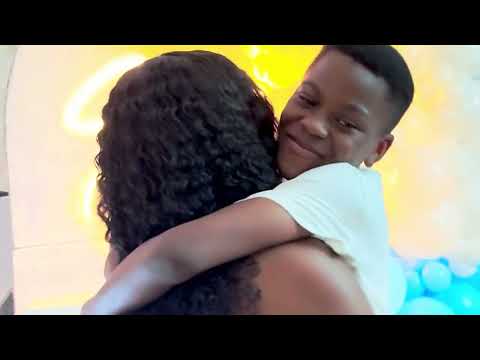 رد فعل كايما على مفاجأة عيد ميلاده العاشر من أبيه وأمه 