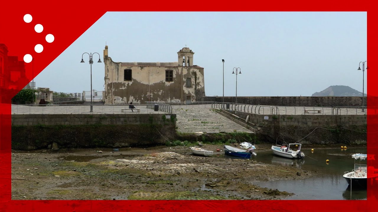 Pozzuoli, gli effetti del bradisismo al Porto e alla Darsena