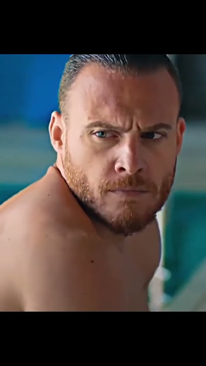 Hande Erçel's Poolside Allure: Kerem Can't Take His Eyes Off Her! #HandeErçel #KeremBürsin #Shorts