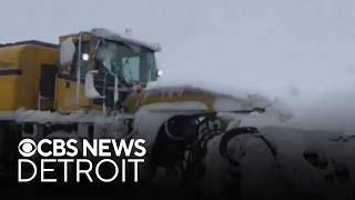 Air travel returning to normal after East Coast blizzard