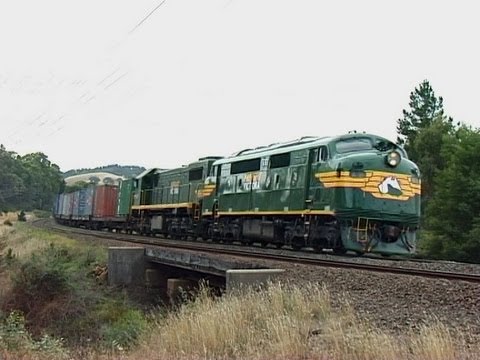 electromotive tec3r North Eastern Railway Line - February 2000: Australian Trains