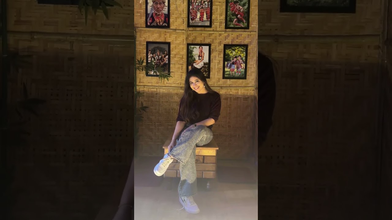 Still from the short clip: #trending #youtubeshorts #ytshorts #youtube #song #imranhashmi  #aawarapan #love #fyp #explore