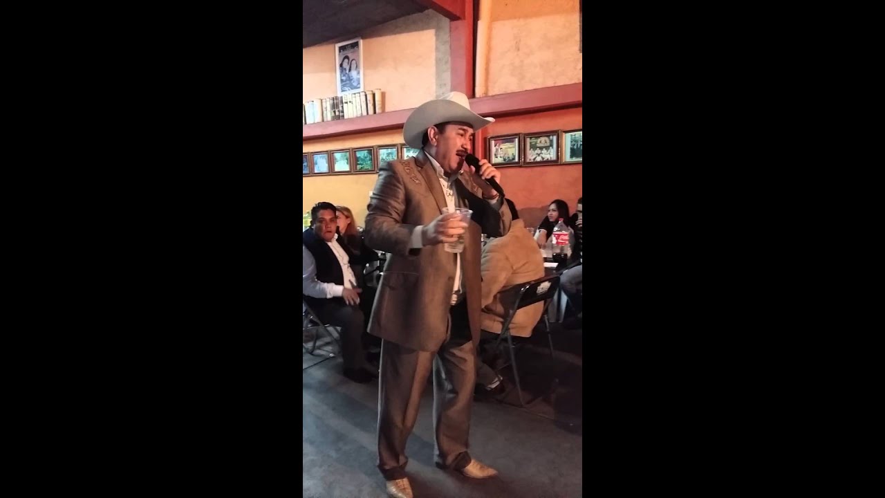 ACA ENTRE NOS : CANTA : EL PALOMO camera iphone 8 plus apk