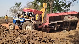 JCB 3dx Machine Pulling by Swaraj Tractor Trali Fully Hevy Loading Mud Over turn badly