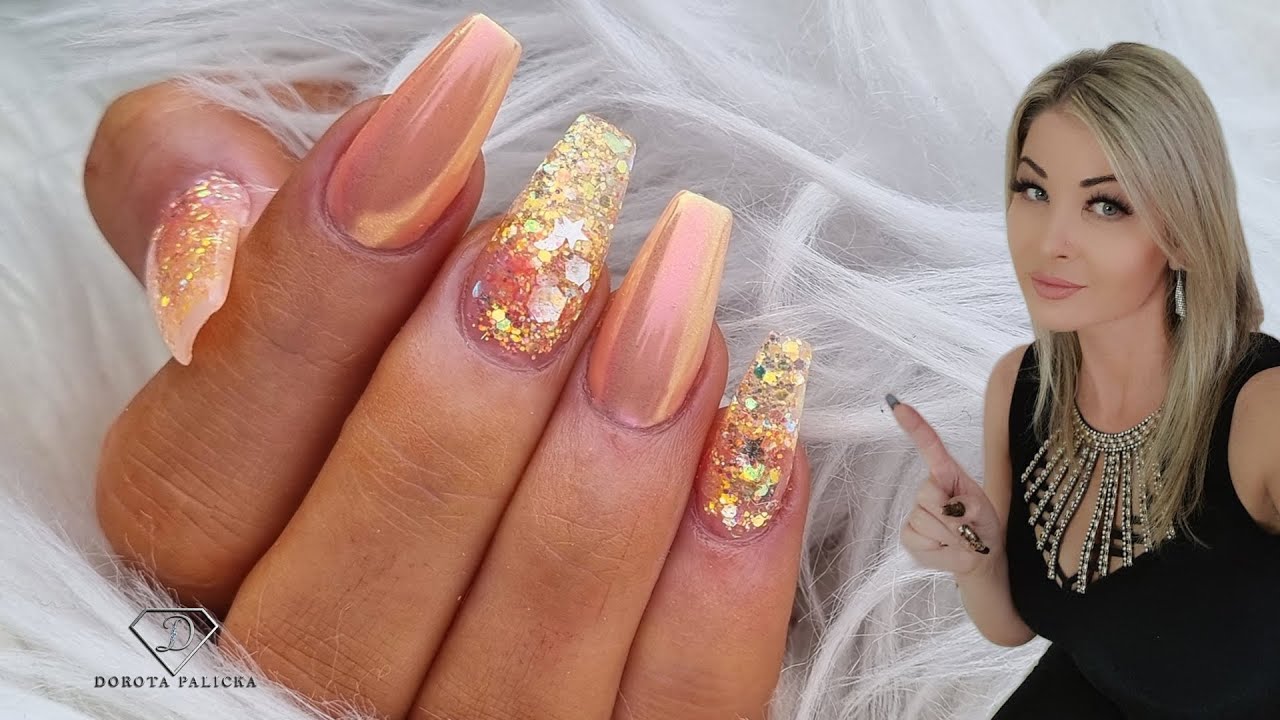 23 Best Ombre Summer Nails Ideas That You Must Try ASAP | Sunflower nails,  Rhinestone nails, Nails design with rhinestones