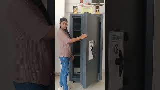 Gaurdwel Safe&Locker Safety Locker Security Lockers For Bank Home Shop