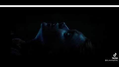 Ziggy death scene in fear street pt 2 1978 #fearstreet #fearstreet1978 #sadiesink blood warning ⚠️