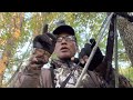 Hanging on tree stand | Professional hunter