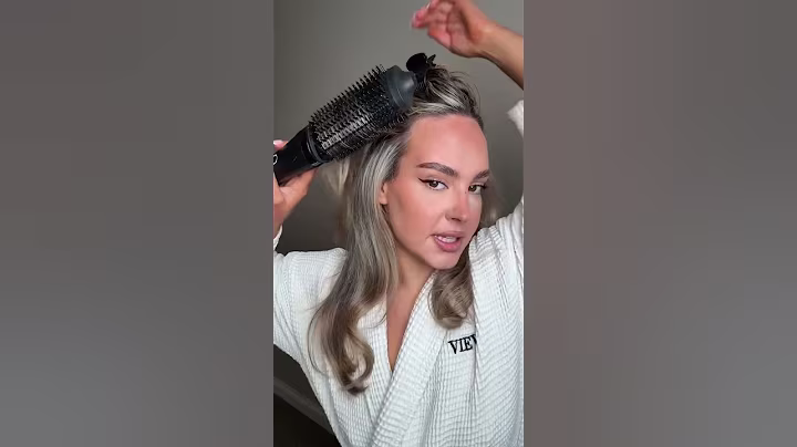 With ghd duet blowdry, you're getting perfect volume and shine💁‍♀️