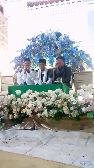 kh mu'min Ainul Mubarok trio dan qori lain
