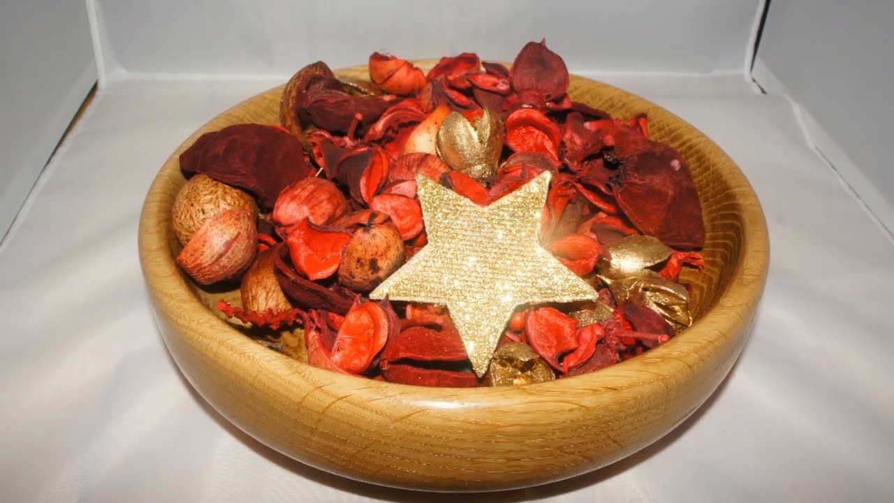 Wood-turning a Large oak bowl 