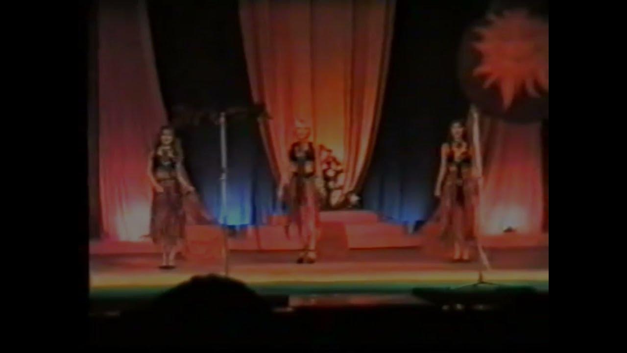 бамбино сеньорита. чао бамбино. чао бамбино кармен текст. чао бамбино сеньорита ремикс. блестящие чао бамбино клип.