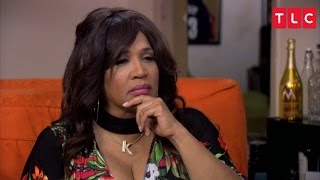 Theresa Connects Actress Kym Whitley With Her Mother | Long Island Medium