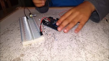 Arduino : Dim LED Lights with Potentiometer