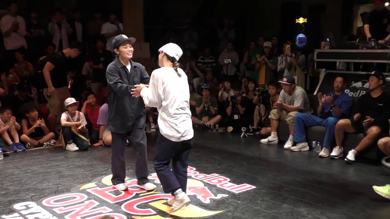 Red Bull one Japan 19 B Girl Final Annasty Vs Ayumi Youtube