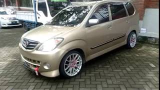 Legenda Jalanan: Mengupas Toyota Avanza 2004 Gold Retro dan Pesonanya yang Abadi