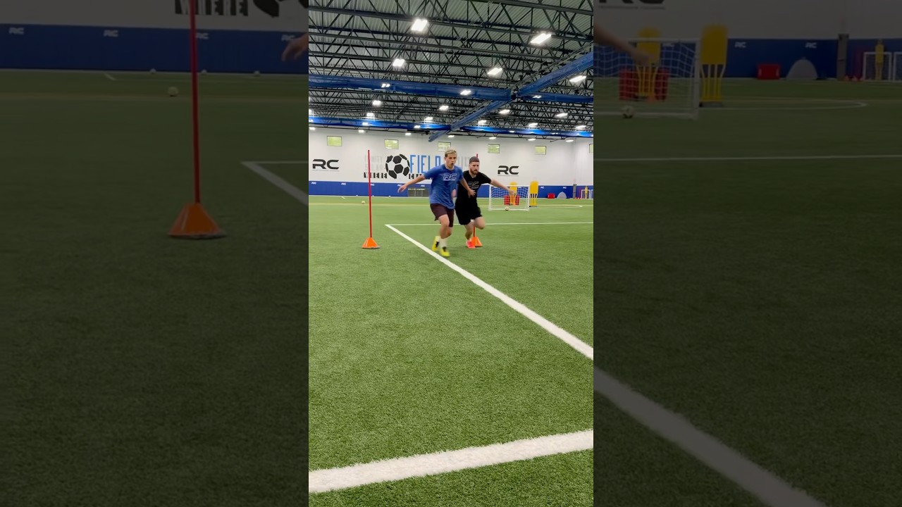 Showing fixed patterns vs. reactive setups. Master the movement then test it under pressure. 