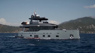 Bering 70 Expedition Yacht: Navigating Luxury at Sea!  Bering70