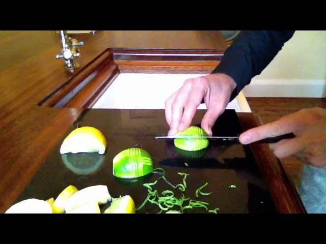 Watch Vine Cocktail Training- Basic Cocktail Garnish on YouTube Watch Vine Cocktail Training- Basic Cocktail Garnish on YouTube