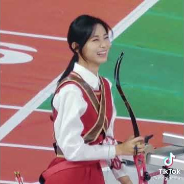 pemanah cantik korea#tzuyu#twice